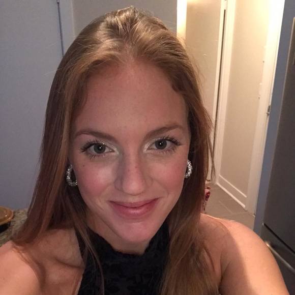 Meet your Posher, Amy - Picture 1 of 1